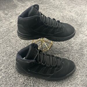 Jordan Max Aura Shoes Men’s Size 12 Triple Black AQ9084-001 Nike Read
